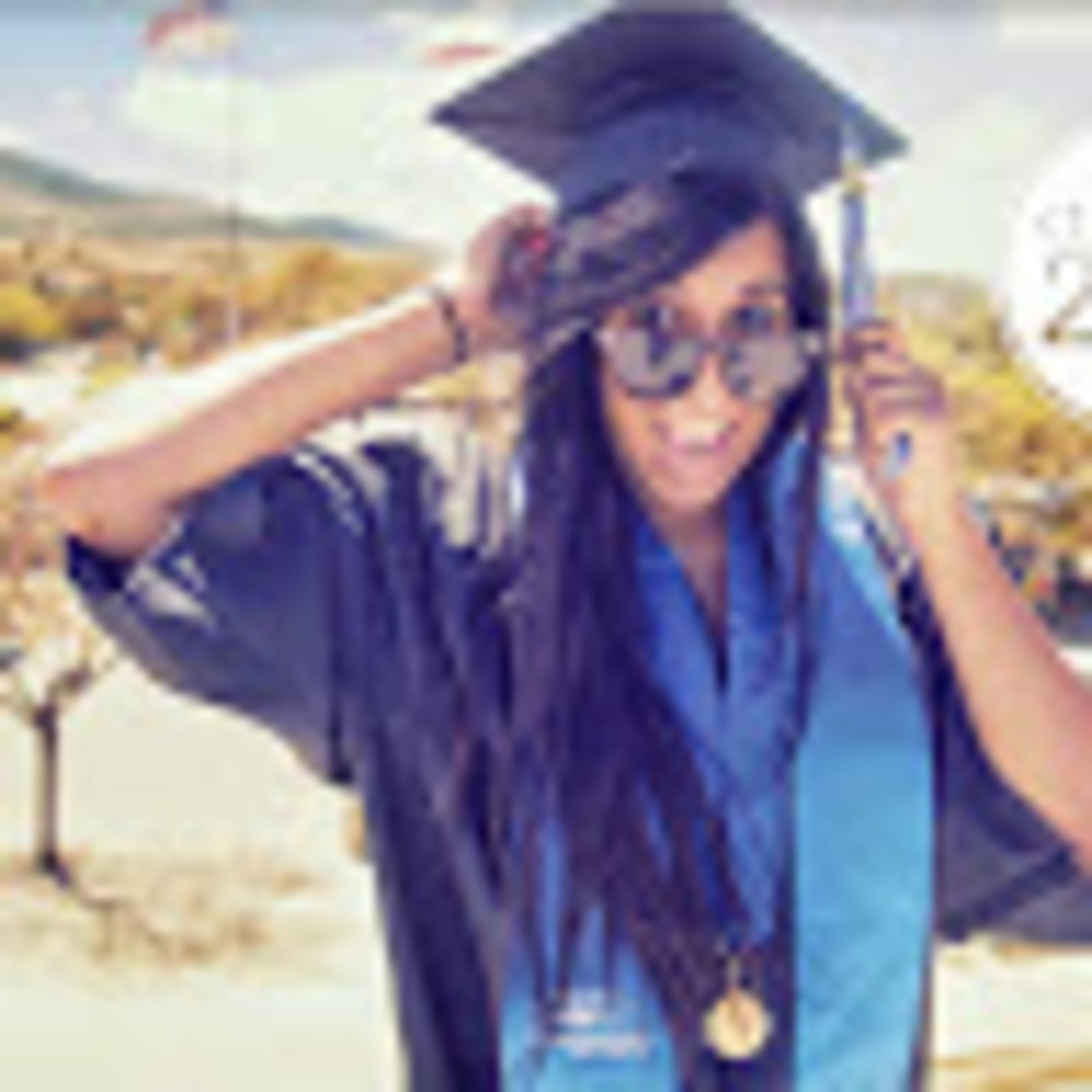 Meet your Posher, Karina